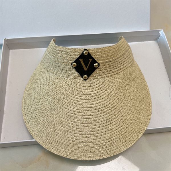 Visières de paille de mode Hommes Femmes Luxurys Designers Chapeaux de seau pour unisexe Summer Casual Holiday Beach Sunshade réglable Sunhats