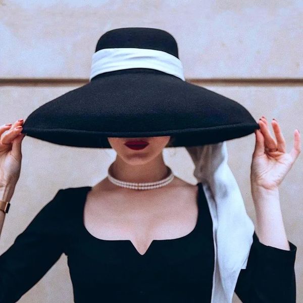 Fashion StreetStyle Black Wide Wool Bucket Hat Mujer Vintage grande para mujeres se parece a Audrey Hepburn 240410