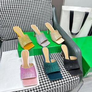 Mode Stretch Mule sandaal ontwerper Dames Sparkle strappy Hoge hakken luxe Lakleer Met boor Party sandaal Schoenen Maat 35-41