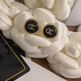 Boucles d'oreilles à la mode Femme Boucles d'oreilles de créateur de luxe Bijoux noirs Dames 18k Cadeau d'anniversaire