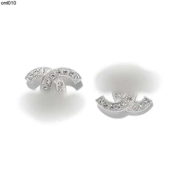 Boucles d'oreilles de la mode femme de luxe de luxe Multi-couleurs C Lettre de bijoux Femmes Diamond Wedding