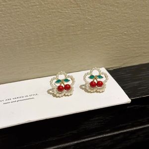 Modestijl Cherry Stud Earring Round Studs For Women Wedding Party Gift Hoge kwaliteit