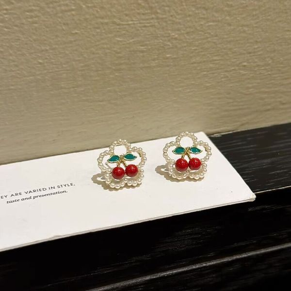 Estilo de moda Cherry Stud Earring Studs redondos para mujeres Wedding Party Gift de alta calidad