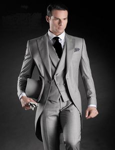 Fashion Style Light Grey Tailcoat Mannen Bruiloft Tuxedos Uitstekende Bruidegom Tuxedos Heren Diner Prom Ceremoniale Jurk (Jas + Broek + Tie + Vest) 792