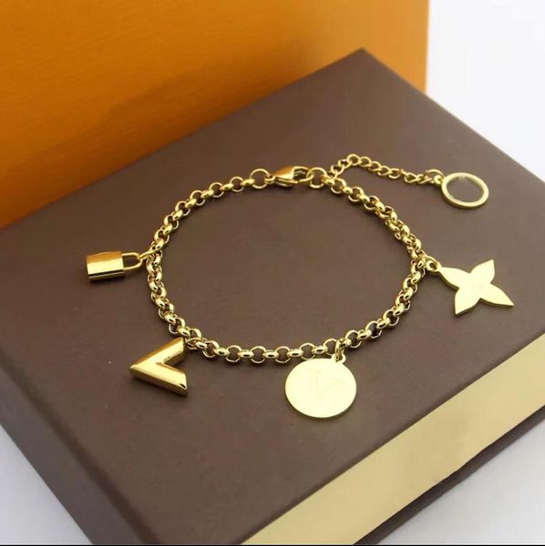 Mode Style homme femmes bijoux titane acier chaîne épaisse Bracelets avec lettre creuse Bracelet à breloques 3 couleurs