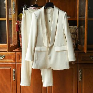 Modestijl topkwaliteit originele ontwerp dames tweedelige broek zakelijke kleding eming sjaal kraag één knop blazer + broek suite