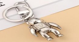 Mode Élégant Designer De Luxe Porte-clés Marques Classiques Boucle Clé Astronaute Pendentif Argent Mat Porte-clés Pour Hommes Femmes Sac Pe9541047