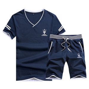 Mode-zomer casual tracksuit katoen gemaakte mannen kort pak v-neck t-shirt met korte broek 2 pc's set strand vakantiespoorpakken