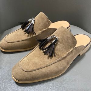 Zapatos de verano a la moda para hombre, zapatos de gamuza de alta calidad, mocasines con borlas para hombre, zapatillas de lujo, planos informales