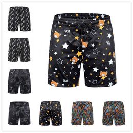 Mode Été Hommes Shorts Pantalons de survêtement Célèbres Femmes Designer Pantalons Courts Unisexe Lettres Imprimées Hommes Pantalon De Plage Taille M-3XL # 21