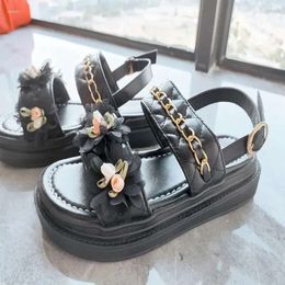 Sandales d'été de mode Plateforme de chaîne de fleurs plateaux Femmes Chaussures 2024 Robe Slippers Casual Walking Flip Flops S 583