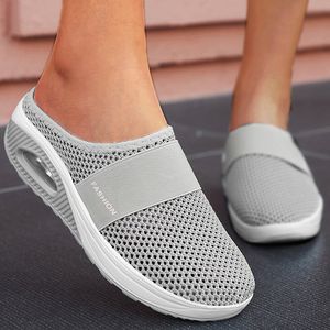 Mode zomer sandalen platform outdoor casual slippers wig slippers dames flats mesh schoenen vrouwelijke glijbanen 230203