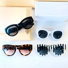 Mode Zonnebril 4353 Mens Classic Designer Sunglassess UV400 Beschermende lenzen Hoogwaardige Womens All-Match Bril Originele doos