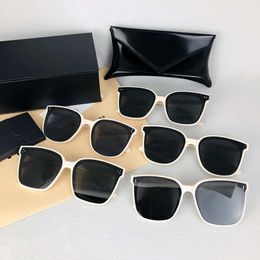 Fashion Sunglasses Designer Gentle Monster Top pour femmes Lunettes de soleil surdimensionnées Lunettes de conduite UV400 Protection au bord de la mer avec boîte d'origine