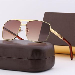 Gafas de sol de moda para hombres Marco de metal cuadrado dorado UV400 Gafas de sol de actitud de estilo vintage unisex Gafas de protección con Box225j