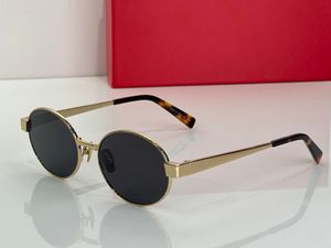 Lunettes de soleil de mode pour hommes Designer 692 Summer Avant-Garde Goggles Extérieur Style Anti-Ultraviolet Popularité Metal Full Frame Box Random