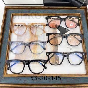 Lunettes de soleil de mode Cadres de lunettes de designer Cadre de lunettes pour femmes Noir Visage uni Artefact Grand cadre Affichage Visage Petit peut être équipé d'un cadre de lunettes de degré 2F72