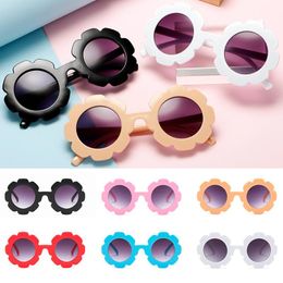 Mode zonnebrillen frames bloem- en pc -materialen UV -bescherming frame ronde voor kinderen schattige kinderen vintage