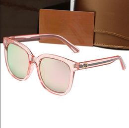 Lunettes de soleil de mode pour hommes Lunettes de soleil Lunettes Lunettes de soleil Lunettes de lecture pour femmes Anti-Glare Luxury Classic Transparent Mirror Lunes Gift Ee