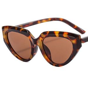 Gafas de sol de moda para mujer, gafas de sol tipo ojo de gato, Hip Hop, Adumbral, gafas Anti-UV, montura de Color de retales, gafas ornamentales