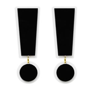 Mode Super Grote Zwart Wit Acryl Symbool Uitroepteken Dangle Earring voor Dames Trendy Sieraden Hyperbool Accessoires9321356
