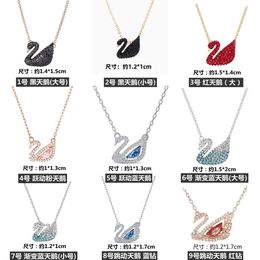 Fashion Swarovski Crystal 14K Gol Swan Femmes de haute qualité Beat Heart Diamond Pender Designer Collier en acier inoxydable Collier de style émotionnel Gift