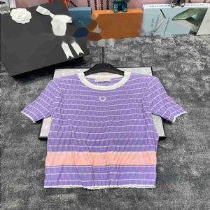 Pulls de mode Pullor Stripe Spring Sleeve Femmes tricotées Purple Short Pedor Sweet Nouveau Slid Slim Swames Odeqc