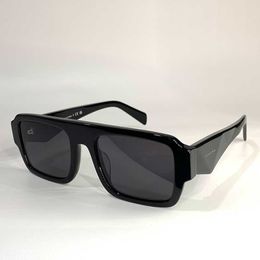 Fashion Symbol zonnebril dames ontwerpers Zwarte bril Frame van acetaatvezel Zwarte lenzen 3D-poten Heren zomer UV400 casual strandzonnebril