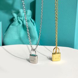 Mode T-lettre HardWear en forme de U lien chaîne serrure pendentif collier bracelet boucle d'oreille femmes Designer ensembles de bijoux T0281100