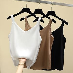 Mode débardeurs femmes Satin soie blanc Spaghetti sangle haut à licou col en V Cami sans manches Femme été Camisole Femme 220331