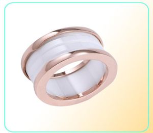 Fashion Titanium Steel Love Ring Silver Rose Gold Lovers Blanc Blanc Black Ceramic Couple Couleur Couleur Couleur Bridal Ensembles de printemps classique 1428575