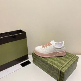 Mode Top Designer Chaussures en cuir véritable Toile faite à la main Multicolore Gradient Baskets techniques femmes célèbre chaussure Baskets par brand077 S148