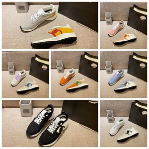 Mode Top Designer Chaussures en cuir véritable Toile faite à la main Multicolore Gradient Baskets techniques femmes célèbre chaussure Baskets par marque S169 03