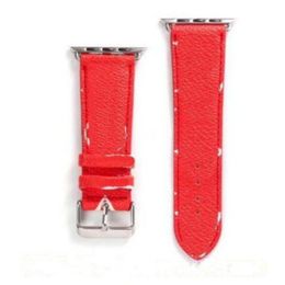 Cinturini per cinturini per orologi di design alla moda per cinturino Apple Watch 49mm 45mm 42mm 38mm 40mm 44mm Cinturini per orologi di lusso G Designs iwatch 8 7 6 5 4 Bracciale in pelle L con cinturino a fiori