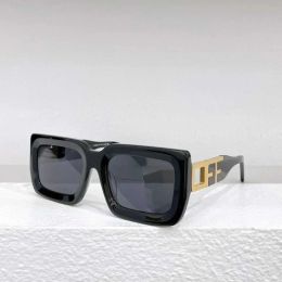 Moda Top OFF W Gafas de sol Verano Junio Off Home Network Popular Mismo estilo Gafas de sol personalizadas Versátil para mujer OER1086U con caja