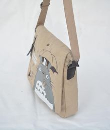 Fashion Totoro Crossbodybody Bag Men Messenger Sacs Toile Sac à épaule dessin animé Anime voisin Male Letter LETTER TOTE MAINBAG2931875