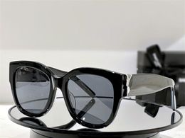 Gafas de sol de diseñador de tendencia de moda para mujer M95 gafas de montura de forma de mariposa glamorosas vintage estilo vanguardista de verano de calidad superior Anti-Ultraviolet vienen con caja