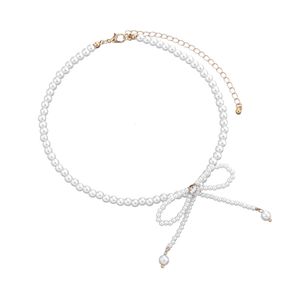 Bijoux de tendance de la mode pleine de collier de tempérament à glace de perle avec chaîne de clavicule super immortelle en diamant