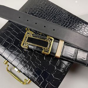 Tendance de la mode ceinture en cuir concepteur hommes été voyage rencontres ornements femmes ceinture joliment emballé