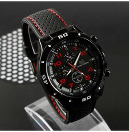 Montre à quartz pour hommes, tendance, personnalité, créativité, course, étudiant, silicone, loisirs, cadeau pour petit ami