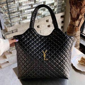 Fashion Trend Women Sac Handbag Woman Designer Sac à provisions en cuir noir Travel Touple Beach Sacs Tote Sacs G220810275