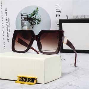 Mode trendy chique verdovende zonnebril voor vrouwen luxe ontwerper vintage oversized stijlvolle zonnebrillen UV Proof Clear Lens vast frame 263i