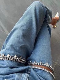 Moda Diseño de diamantes de moda Azul Desgastado Relajación de cintura alta Pantalones de piernas anchas Primavera 2024 Hollow Out Jeans Mujeres 240309