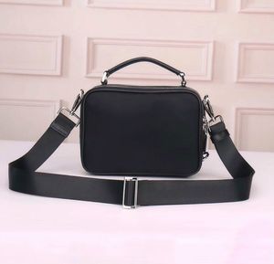 Moda Tronco Bolsos Hombres Bolso de hombro para mujer Satchel Purse Tote Mujer Bolsos Cadena Monedero Messenger Bag Bolso Monedero de lona al por mayor