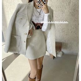 Mode Tweed costume veste avec jupe deux pièces ensembles pour femmes Style automne et hiver Blazer Mujer De Moda ensemble 240108