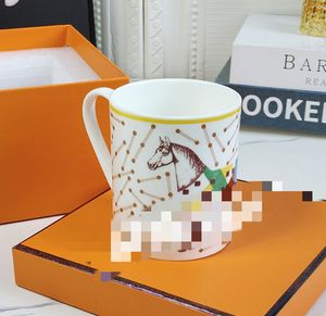 Mode unieke grensoverschrijdende keramische cup mug trend cups breakfast melk beker huishouden koffiebek cadeaubon