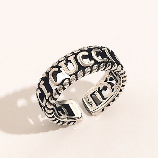 Fashion Unisexe Luxury Ring Letter Band Ring For Men Women Designer Rings Open Bijoux Sliver plaqué des cadeaux de mariage