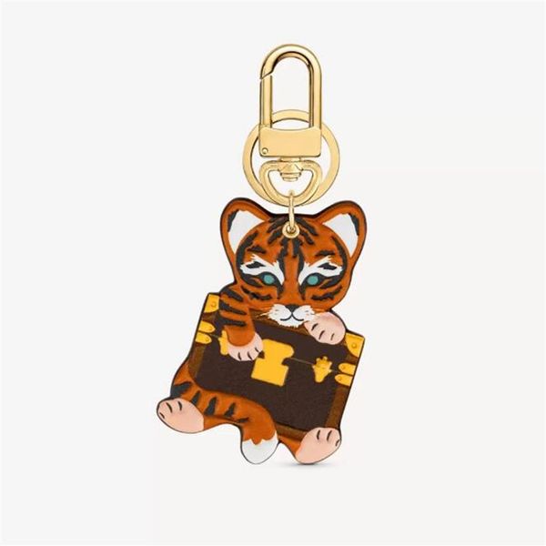 Fashion V Letter Keychain Diseñador de lujo Marca de llave Men Catineras CARRING Mujeres Hebilla de hebilla Costilización de tigre de cuero genuino281t