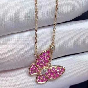 Van de mode Van complet en diamant incrusté Collier de papillon coloré V Gold Gold Gadon à col rose et à la chaîne de la Rose Femme avec logo