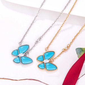 Mode van turquoise blauwe vlinder ketting v goud vergulde 18k productkraagketen met logo